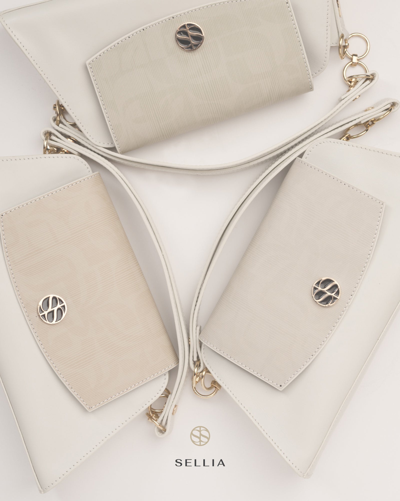 SELLIA SOMA beige pattern leather handbag — detail